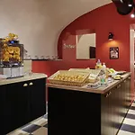 Ibis Styles Paris Gare De L\'Est Magenta