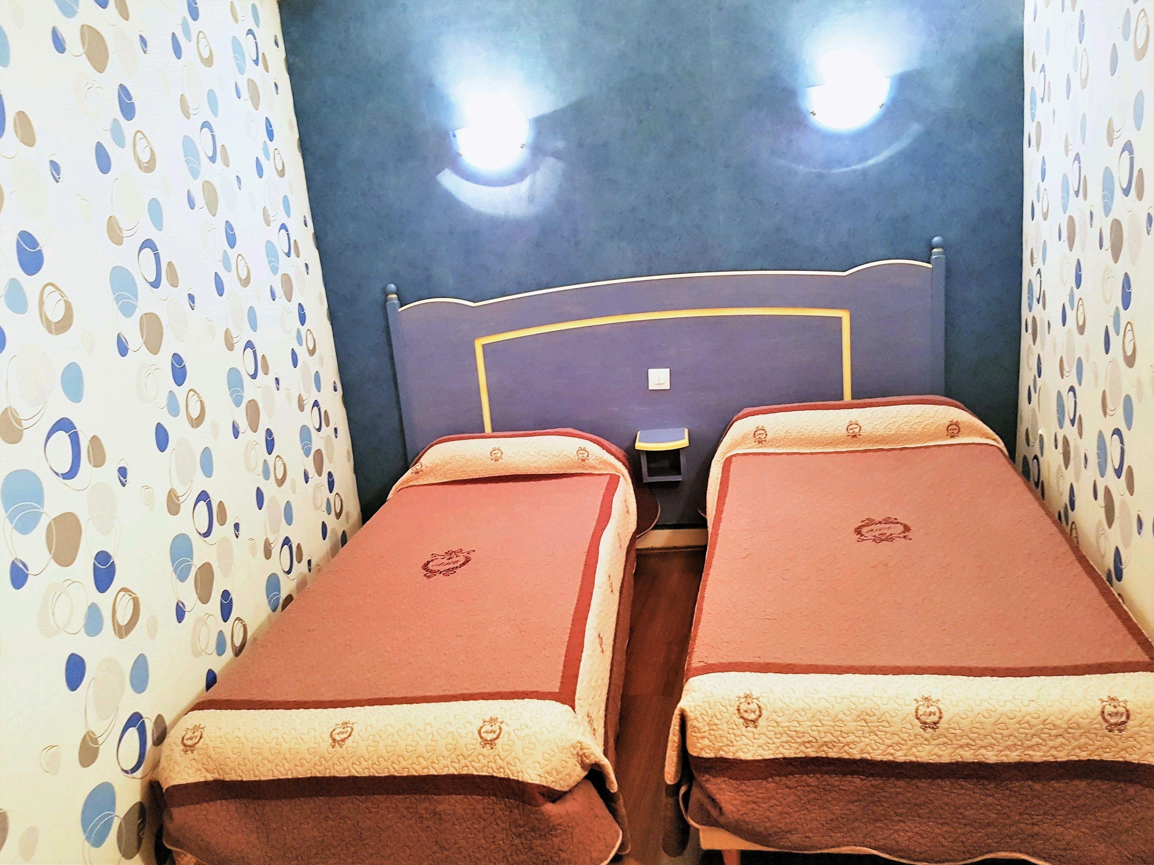 Ibis Styles Gare De L'est Magenta
