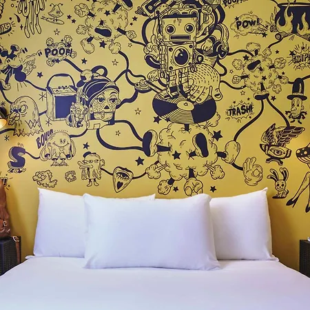Ibis Styles Gare De L'est Magenta Paris